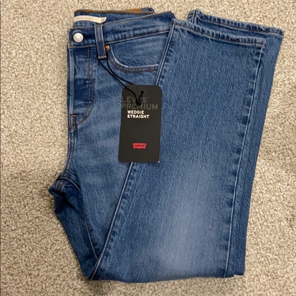 ❤️❤️❤️ SALE LEVI'S® PREMIUM Wedgie Fit Straight Women's Jeans - Picture 6 of 16